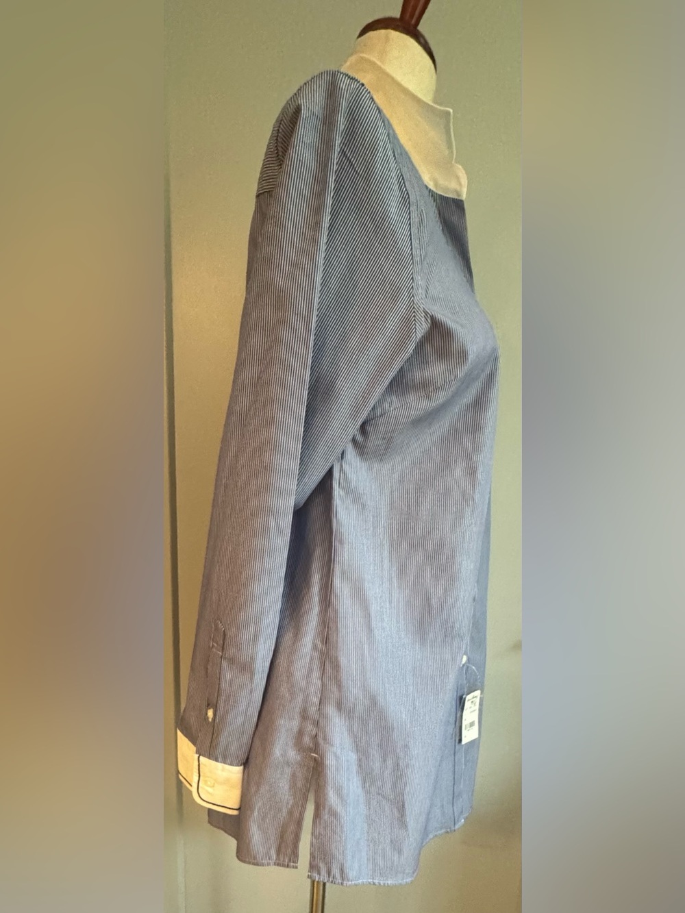 Brooks Brothers Cotton Blue Pinstripe Button-Down Shirt w/ White Contrast Collar - Picture 7 of 8